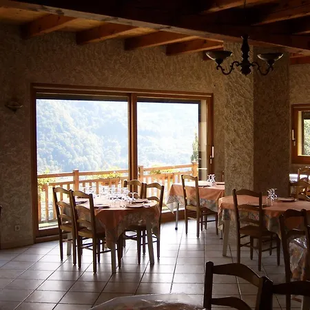 Ferme Du Bessard Couette-café 3*